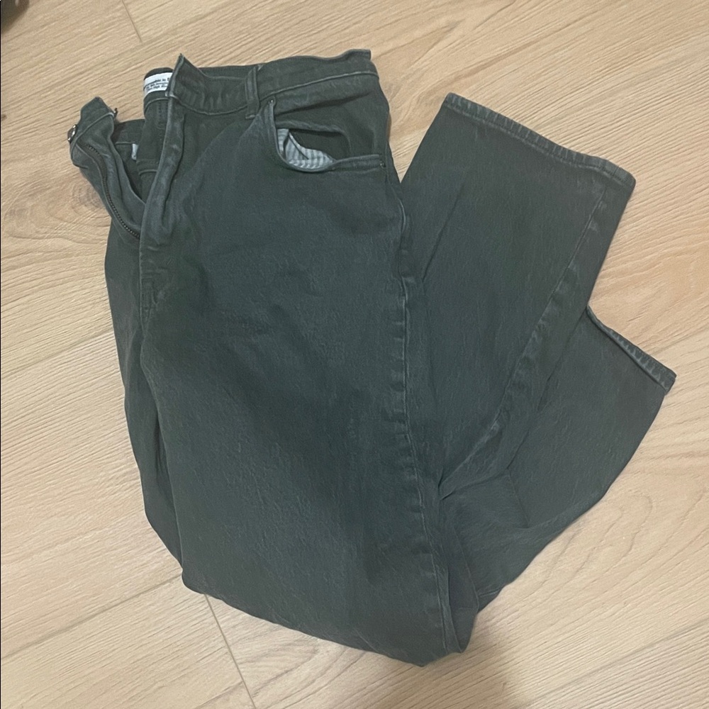 Abercrombie 90s High Rise Straight Leg Women’s Jeans